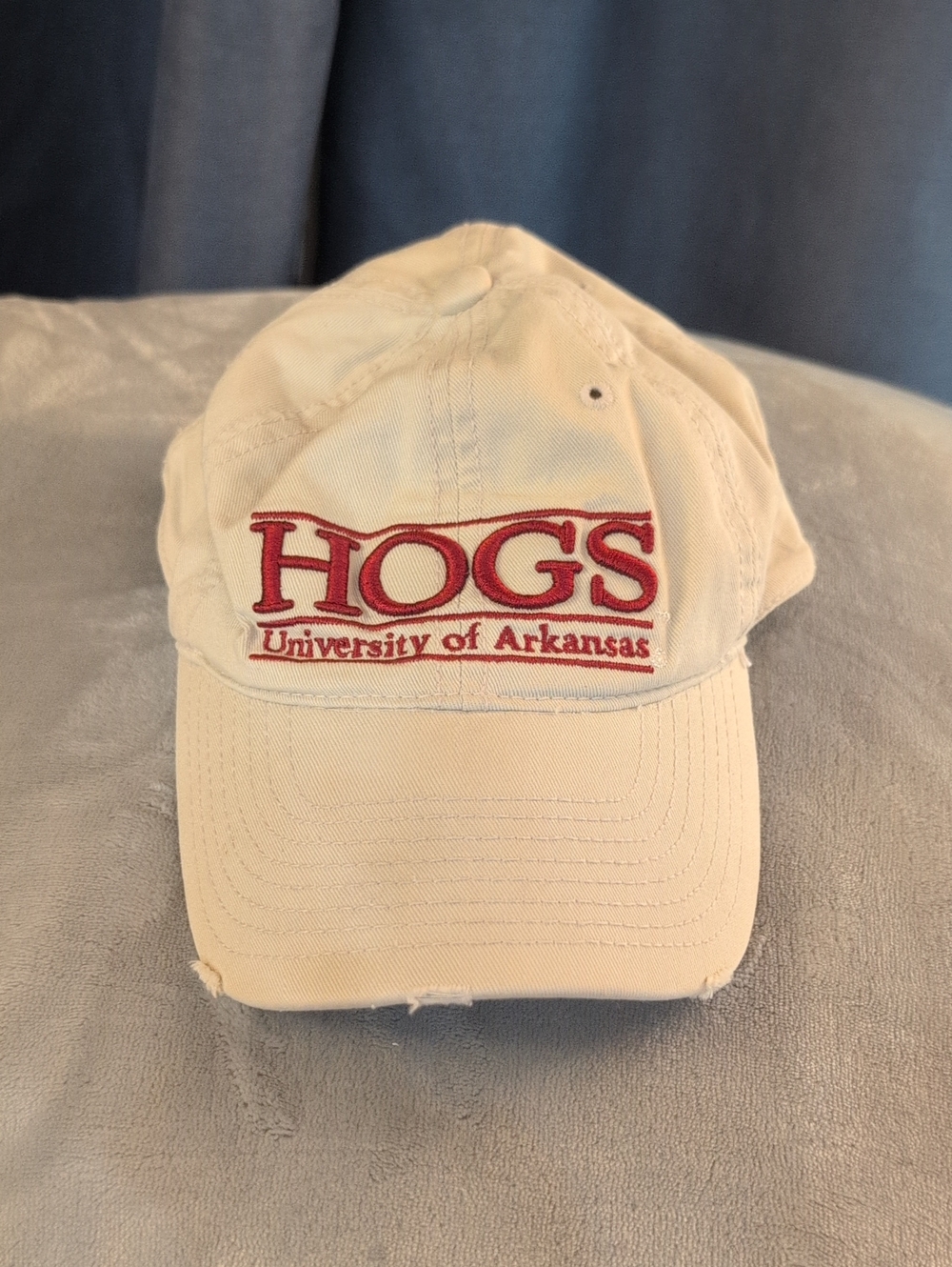 University of Arkansas HOGS Embroidered Cream Baseball Cap